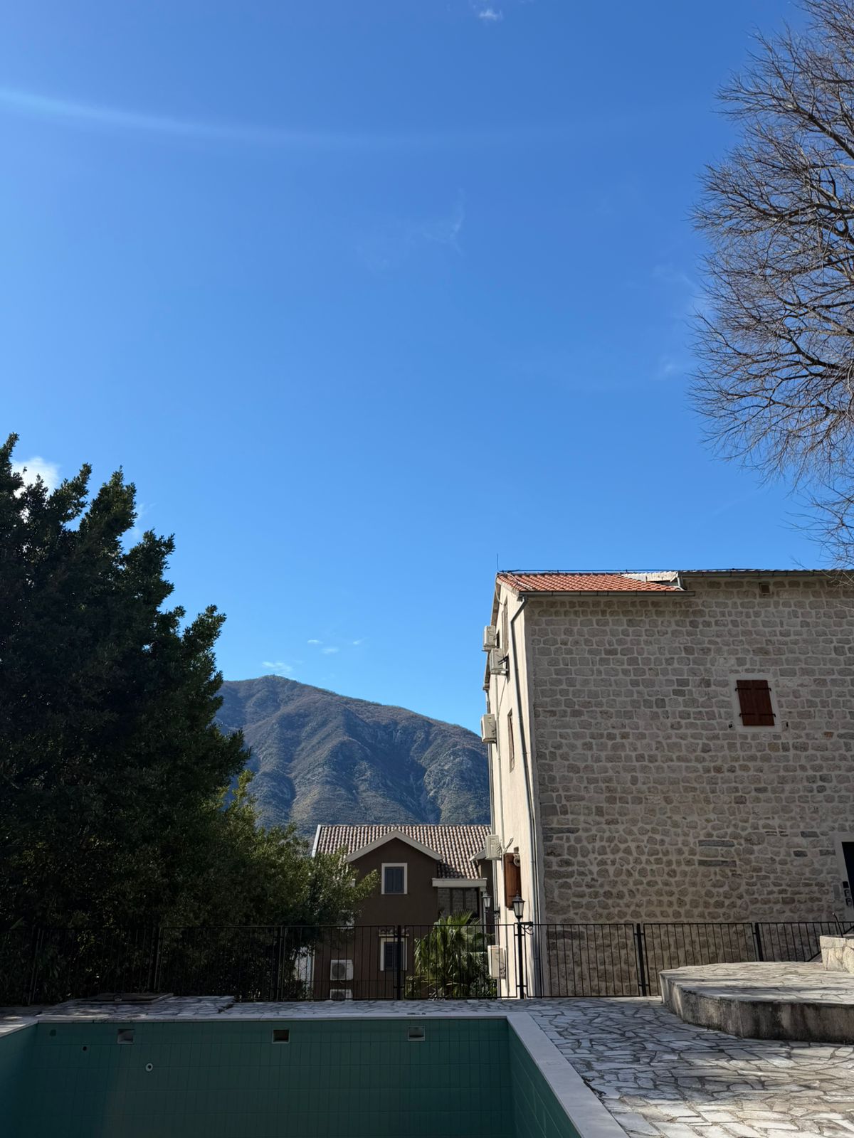 Image of Apartment - 2 Bedrooms - 2 Bathrooms for Sale in Kotor-Dobrota-Montenegro, Image 4